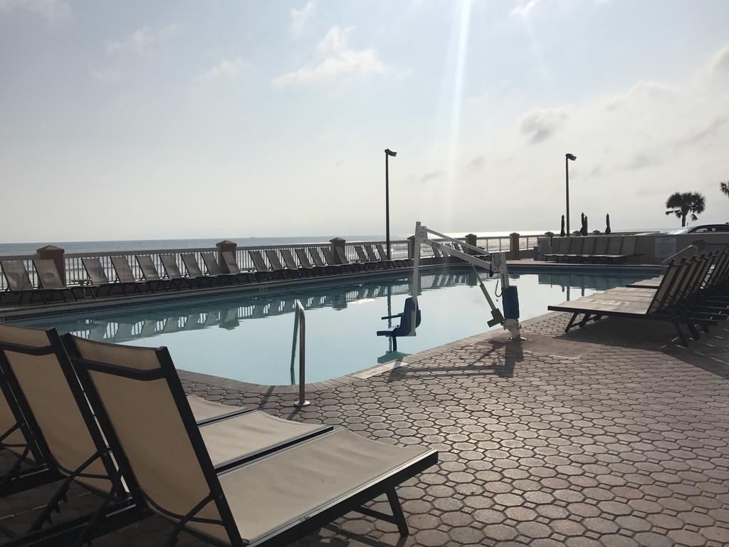 Hampton Inn Daytona Shores-Oceanfront Дейтона-Бич-Шорс Экстерьер фото